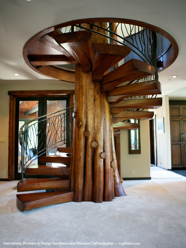 پله اسپایرال چوبی